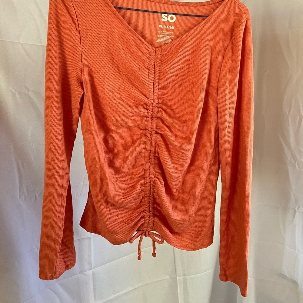 Four Top Long Sleeve Bundle - Picture 2 of 13
